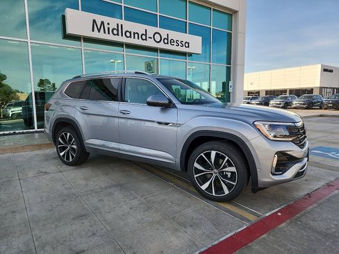 New 2026 Volkswagen Atlas SEL Premium R-Line AWD/4WD image 8