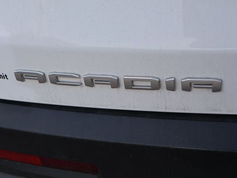 Used 2023 GMC Acadia AT4 w/ Technology Package image 23