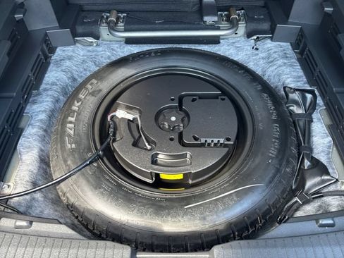 Used 2023 Nissan Rogue SV AWD/4WD image 18
