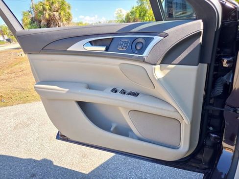 Used 2020 Lincoln MKZ Reserve w/ Elements Package image 20