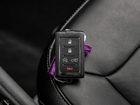 Used 2023 Jeep Grand Cherokee L Limited image 71