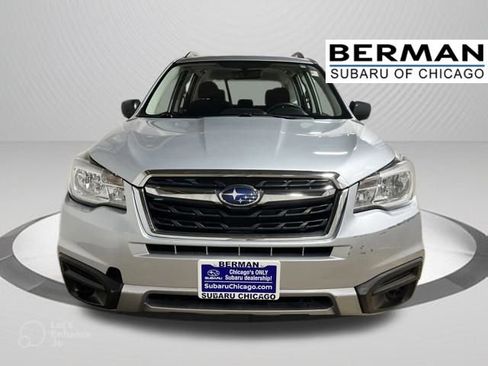 Used 2018 Subaru Forester 2.5i w/ Popular Package #2A AWD/4WD image 2