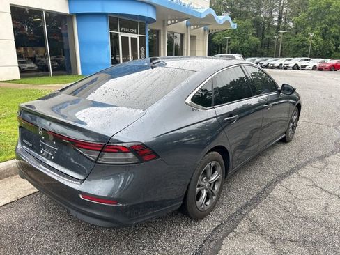 Used 2023 Honda Accord EX image 8