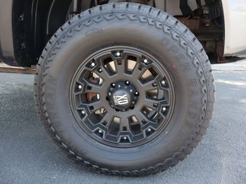 Used 2013 Nissan Titan PRO-4X w/ Pro-4x Premium Utility Pkg AWD/4WD image 41