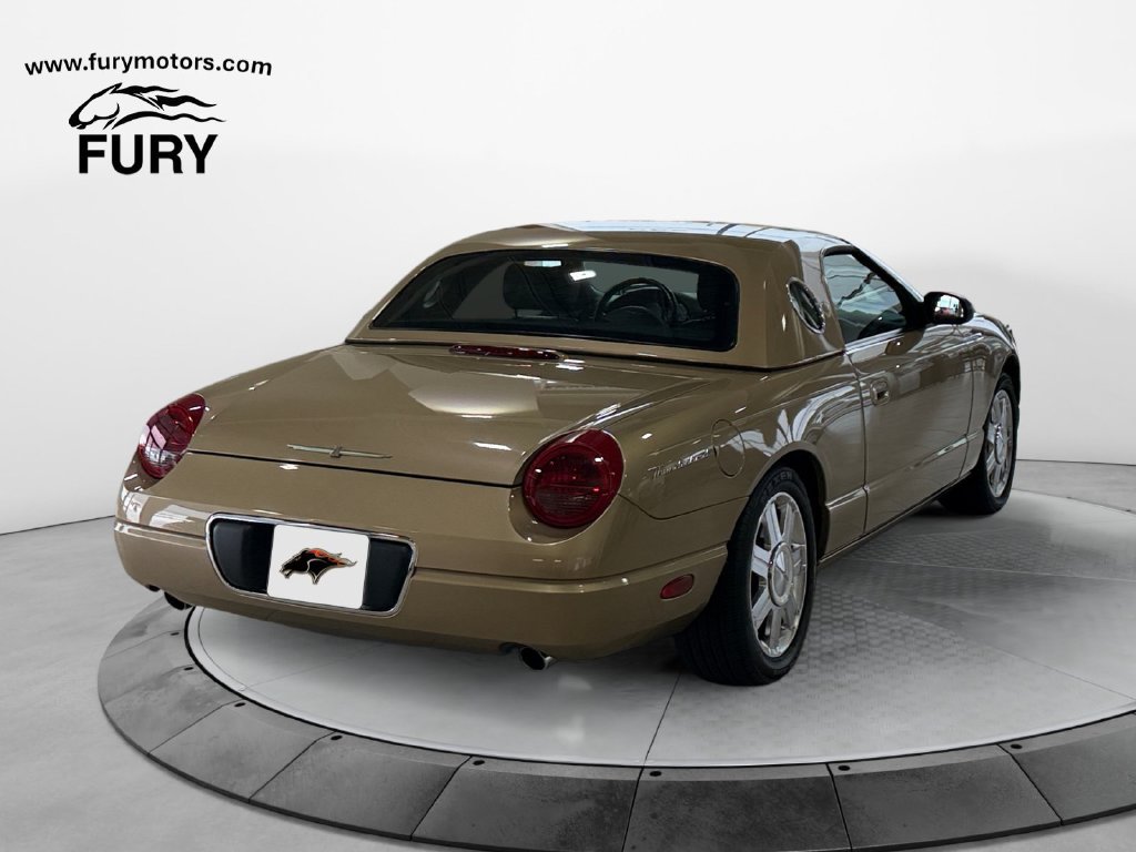 Used 2005 Ford Thunderbird RWD image 4