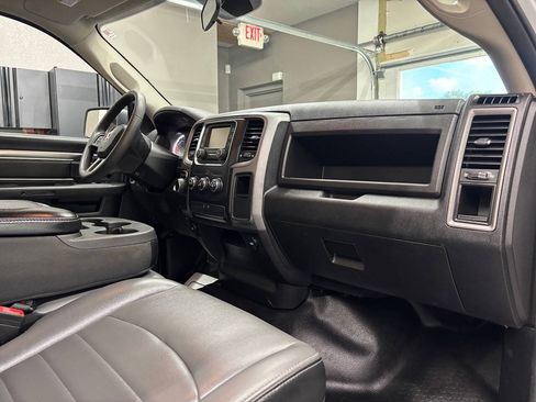 Used 2022 RAM 1500 Tradesman w/ Power & Remote Entry Group RWD image 18