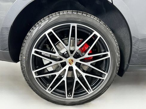 Used 2026 Porsche Macan S AWD/4WD image 34