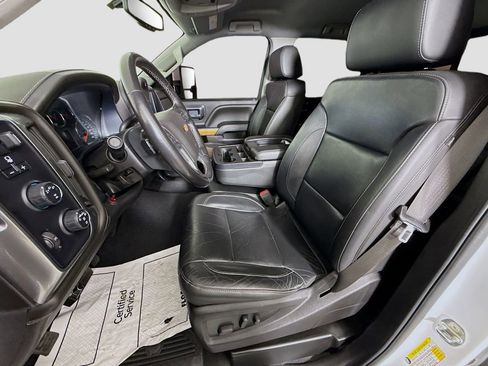 Used 2019 Chevrolet Silverado 2500 LTZ w/ Duramax Plus Package image 21