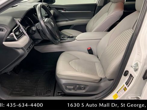 Used 2021 Toyota Camry SE w/ Carpet Mat Package (TMS) image 17