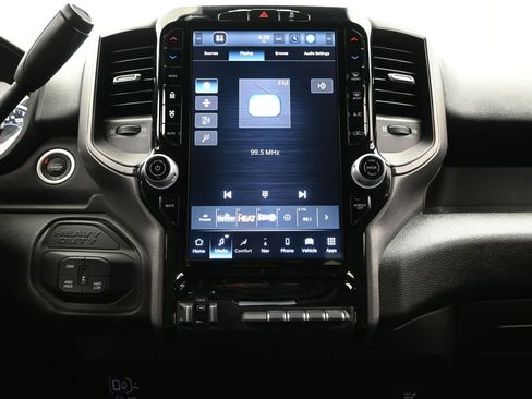 Used 2026 RAM 3500 Tradesman AWD/4WD image 17