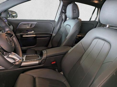 Used 2025 Mercedes-Benz GLA 250 image 20