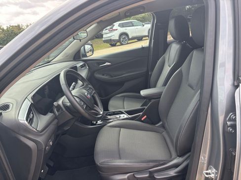 Used 2025 Buick Encore GX Preferred image 24