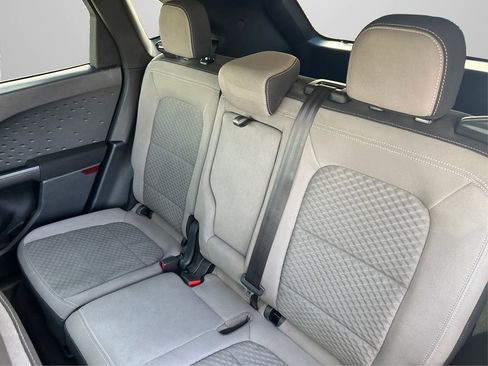 Used 2020 Ford Escape SE image 16