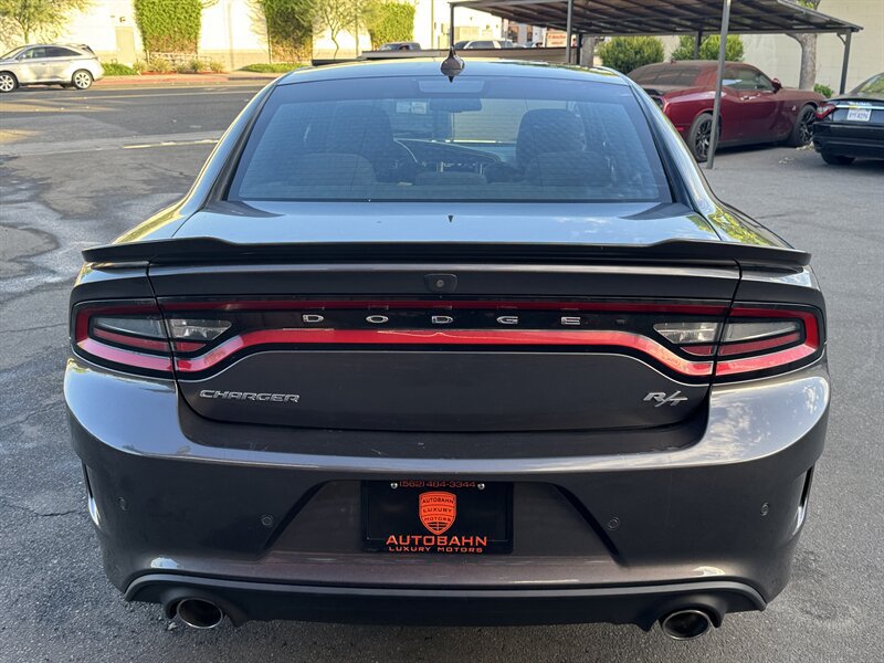 Used 2022 Dodge Charger R/T RWD image 13