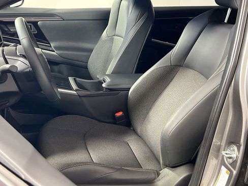 Used 2024 Toyota bZ4X XLE image 13