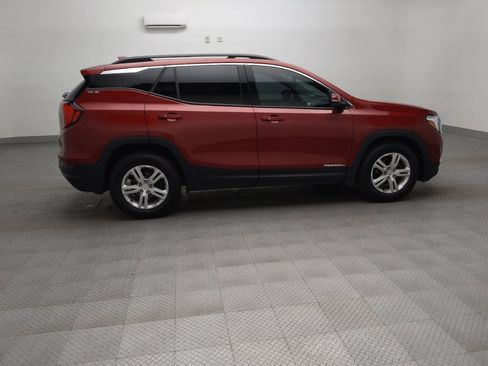 Used 2019 GMC Terrain SLE w/ Driver Convenience Package FWD image 10