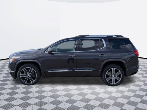 Certified 2017 GMC Acadia Denali w/ Technology Package AWD/4WD image 8
