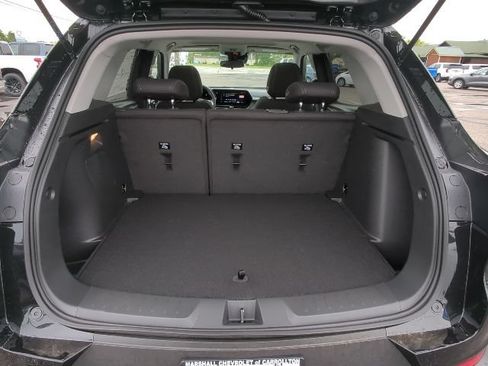 New 2026 Chevrolet TrailBlazer LT w/ LT Cold Weather Package FWD image 31