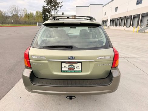 Used 2006 Subaru Outback 2.5i image 4
