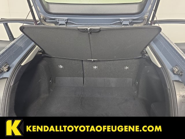 Used 2025 Toyota Prius LE FWD image 26