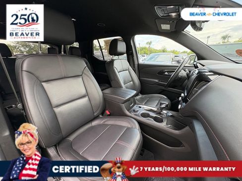 Used 2023 Chevrolet Traverse RS FWD image 29