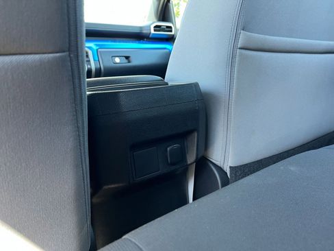 Used 2024 Toyota Tacoma TRD Sport image 23