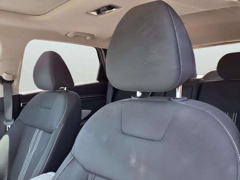 Certified 2022 Hyundai Tucson SEL w/ Convenience Package FWD image 15
