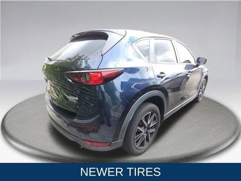 Used 2018 MAZDA CX-5 Touring w/ Preferred Equipment Package FWD image 5