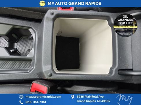 Used 2022 Volkswagen Taos SE image 37