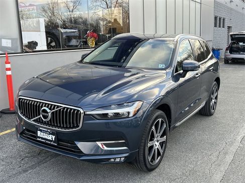 Certified 2021 Volvo XC60 T5 Inscription image 1