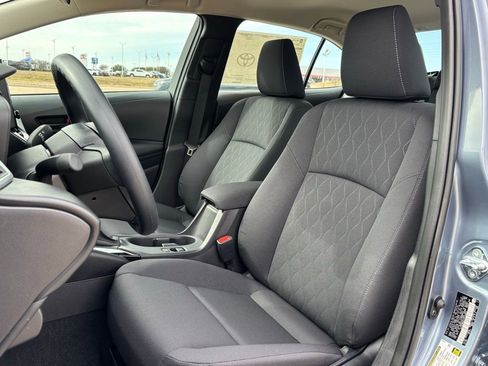 New 2026 Toyota Corolla LE image 10