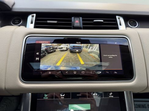 Used 2020 Land Rover Range Rover Sport HSE image 33