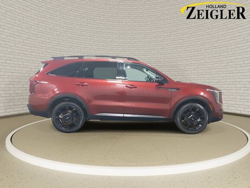 Used 2024 Kia Sorento SX image 4