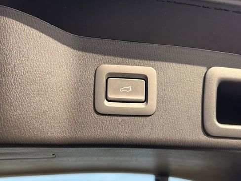 Certified 2025 MAZDA CX-5 Signature image 16