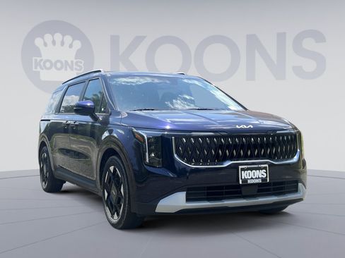 New 2026 Kia Carnival EX FWD image 10