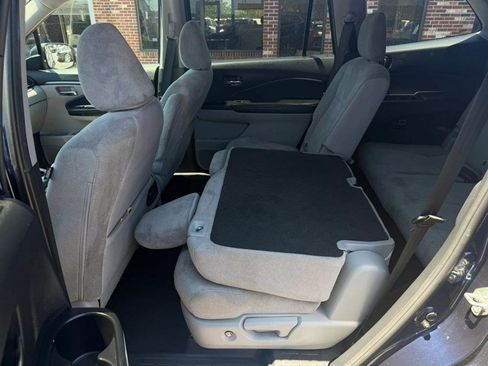 Used 2019 Honda Pilot EX image 18