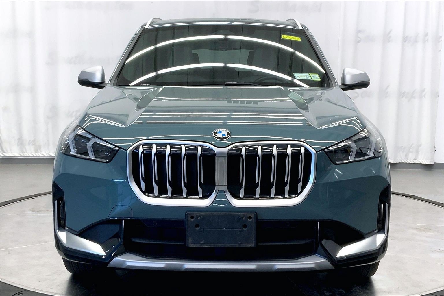 Used 2024 BMW X1 xDrive28i w/ Convenience Package AWD/4WD image 10