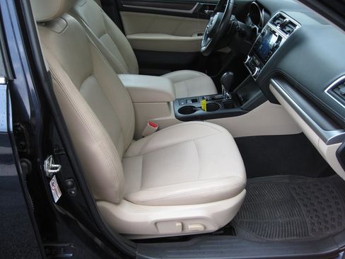 Used 2018 Subaru Legacy 2.5i Limited image 23