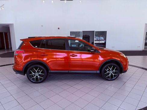 Used 2016 Toyota RAV4 SE FWD image 13