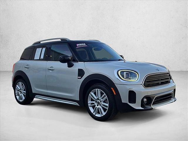 Used 2022 MINI Cooper Countryman FWD image 3