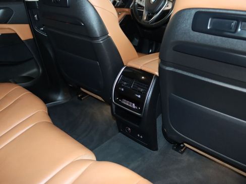 Used 2022 BMW X7 xDrive40i w/ Executive Package AWD/4WD image 63