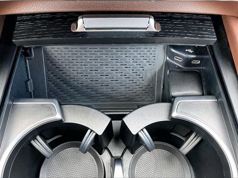 Certified 2024 Mercedes-Benz GLS 450 4MATIC image 26