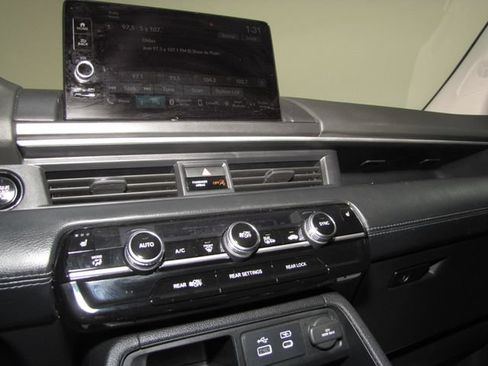 Certified 2025 Honda Pilot EX-L image 7