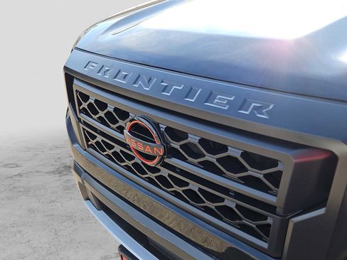 Used 2023 Nissan Frontier Pro-X w/ Technology Package image 13