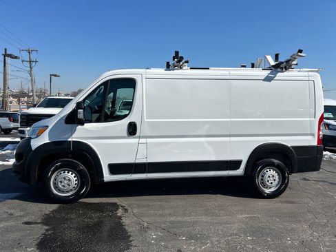 Used 2025 RAM ProMaster 1500 w/ Convenience Group image 4