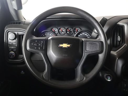 Used 2025 Chevrolet Silverado 1500 Custom AWD/4WD image 33