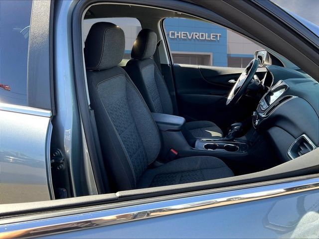 Certified 2024 Chevrolet Equinox LT FWD image 32