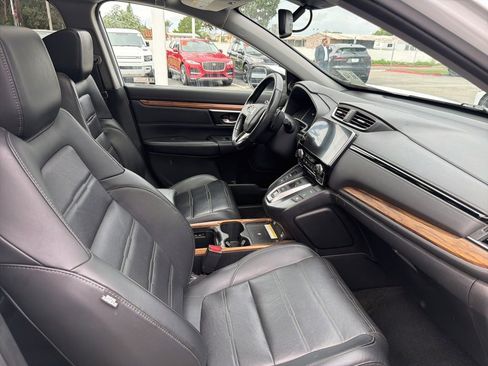 Used 2020 Honda CR-V Touring image 9