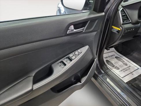 Used 2016 Hyundai Tucson Limited w/ Option Group 03 image 11