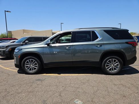 Used 2023 Chevrolet Traverse LT FWD image 8